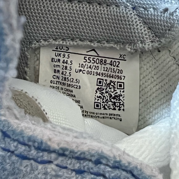 ❌SOLD❌Jordan 1 High ‘Hyper Royal’ - Picture 9 of 9